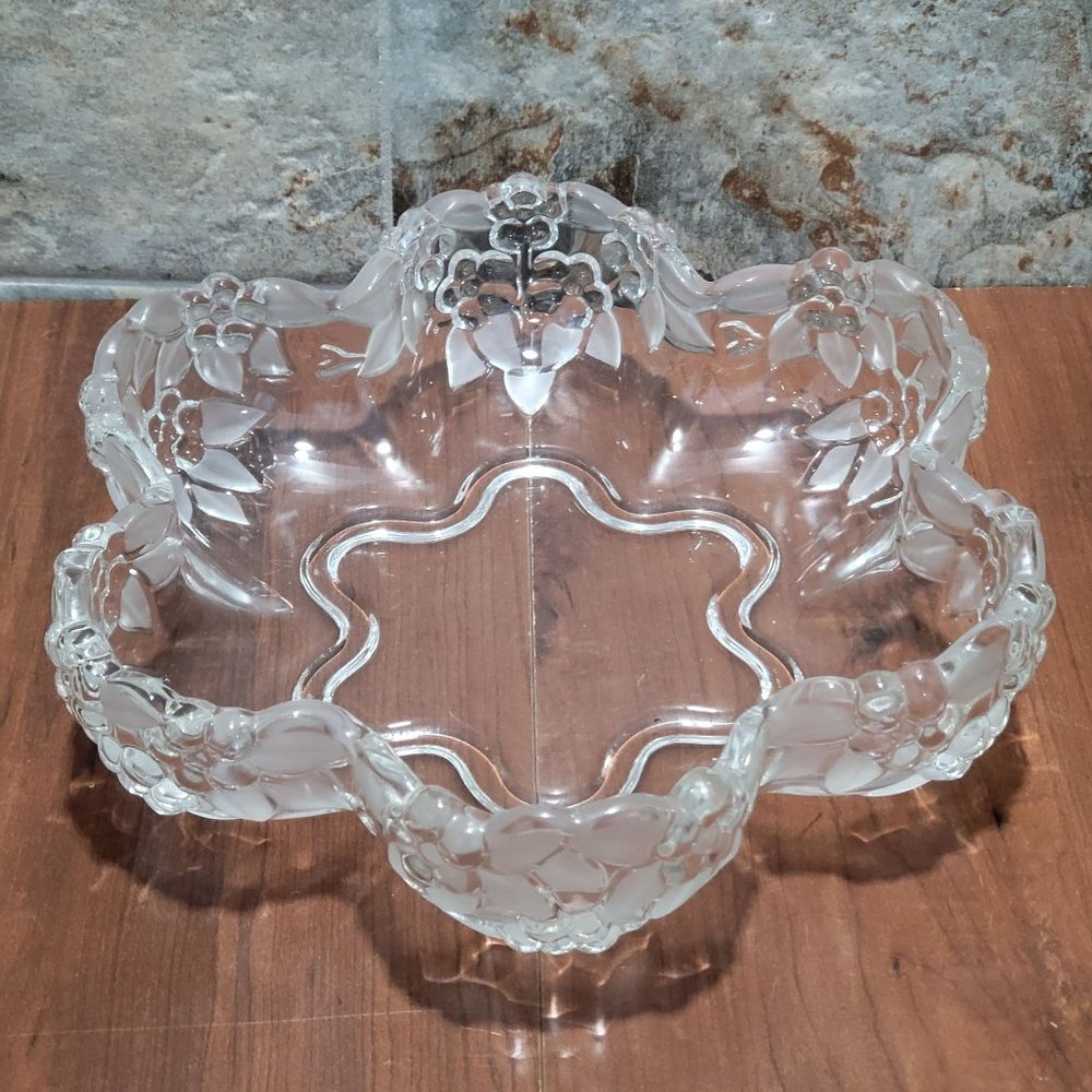 VTG Glass Frosted Rose Bowl